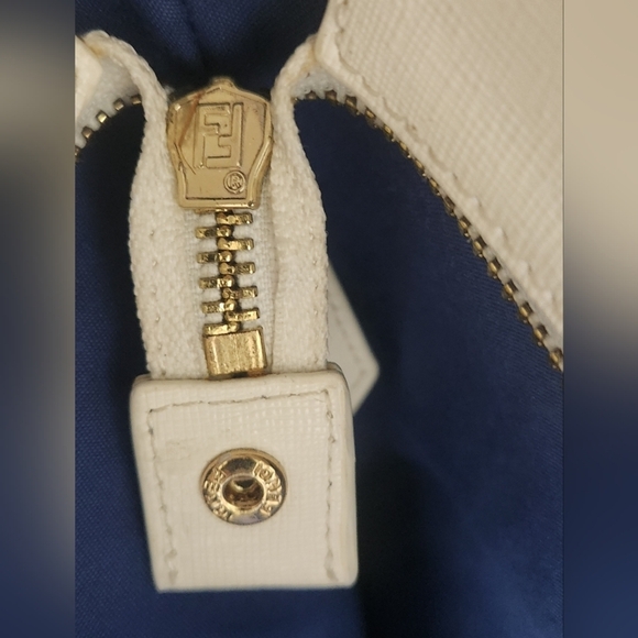 Fendi Roma Signature Roll Tote 100% Authentic $1,800 Sold Out - Picture 14 of 16